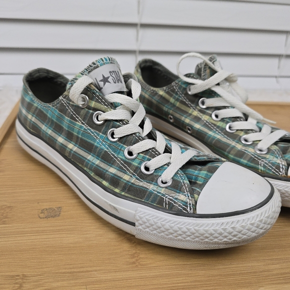 Converse Plaid Low-Top Sneakers - Picture 13 of 13